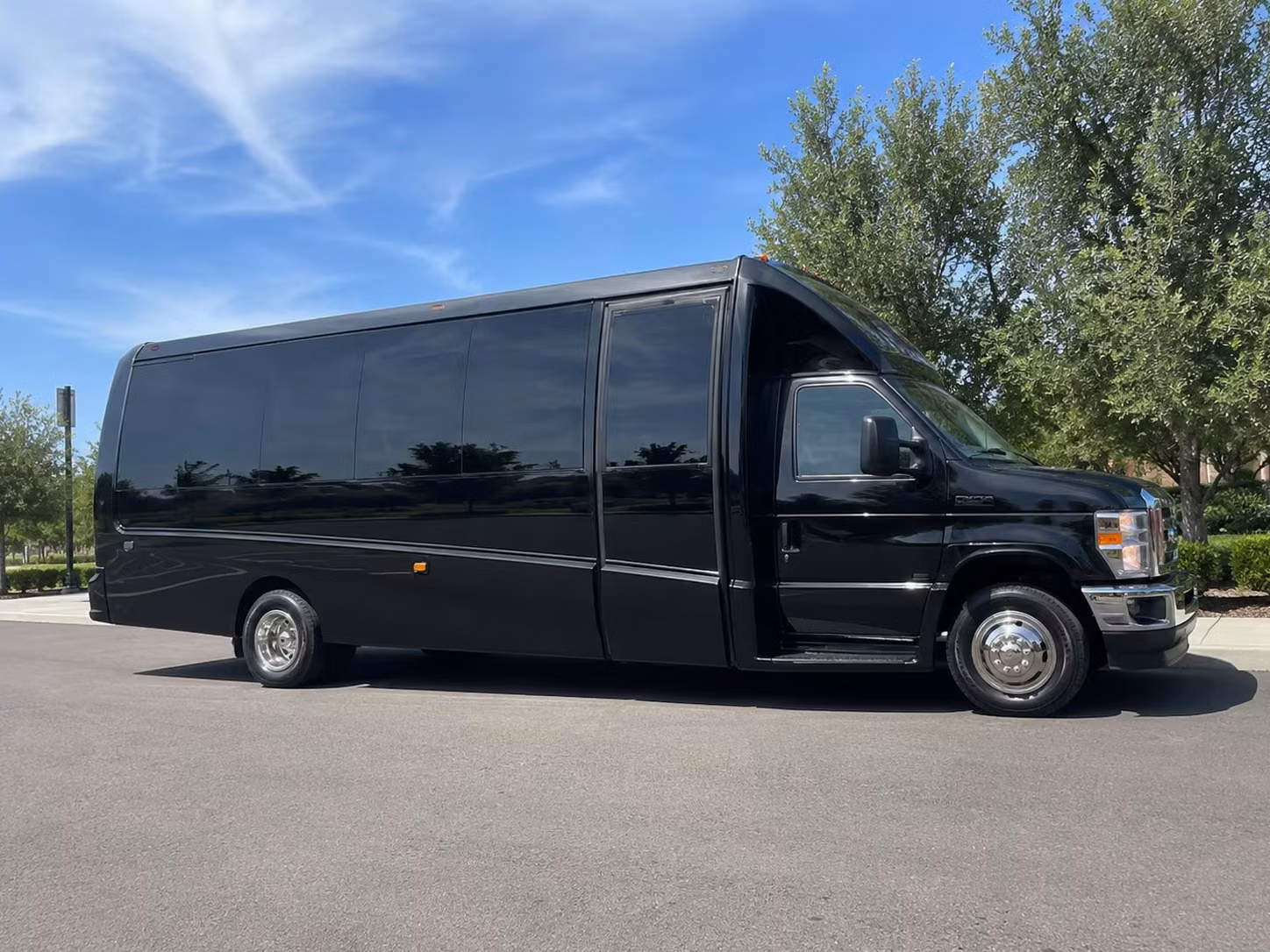 kirkland religious group bus rentals